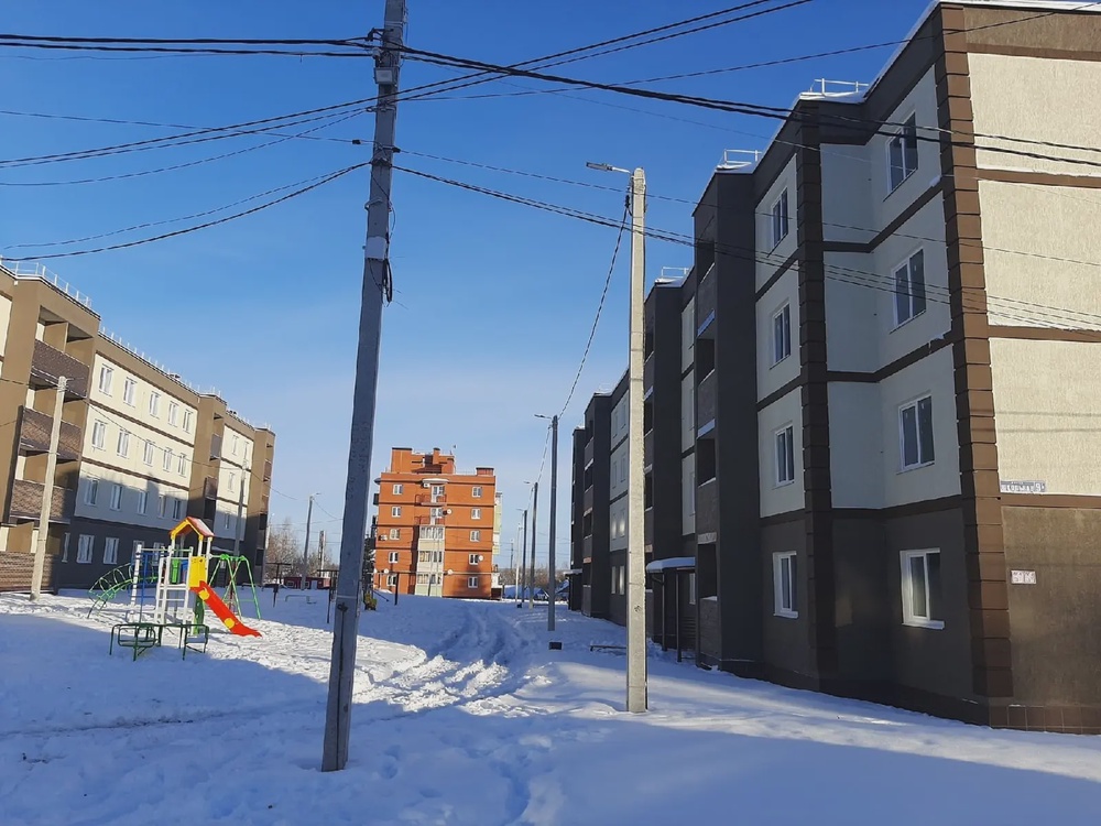 Школьная дом 4